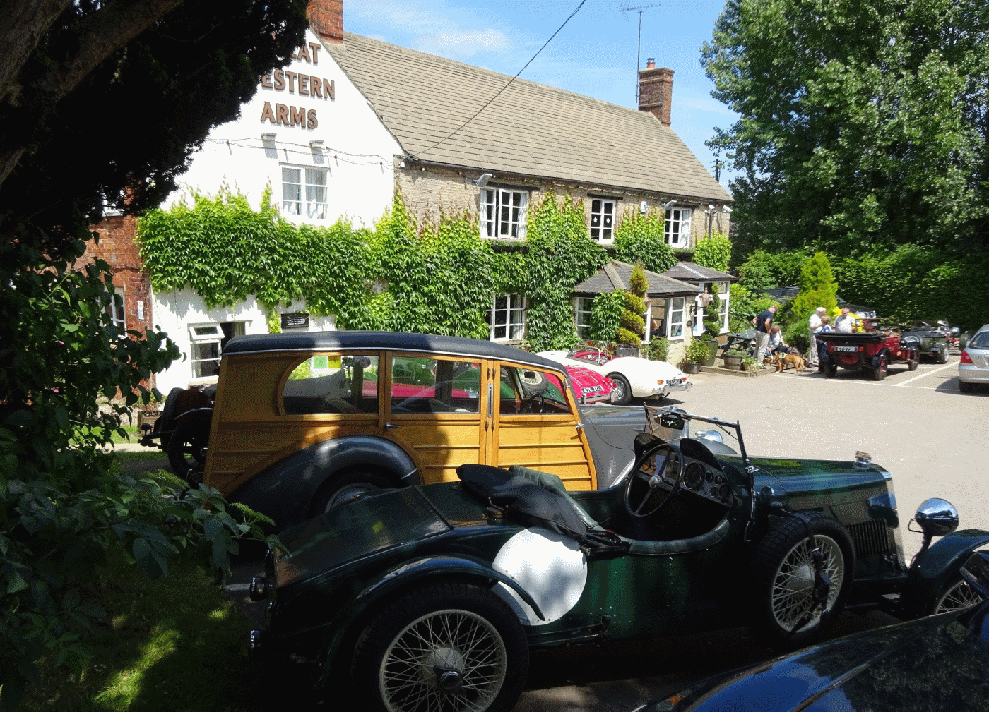 Lea-Francis Cars outside the Great Eastern Arms at Aynho